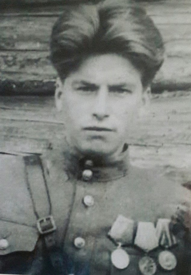Козьмин Евгений Иванович
