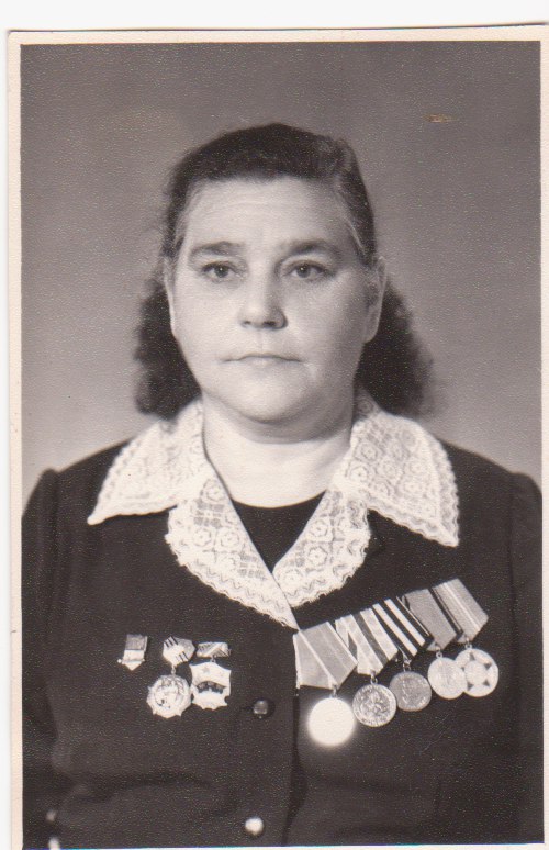 Козлова (Шестакова) Тамара Петровна