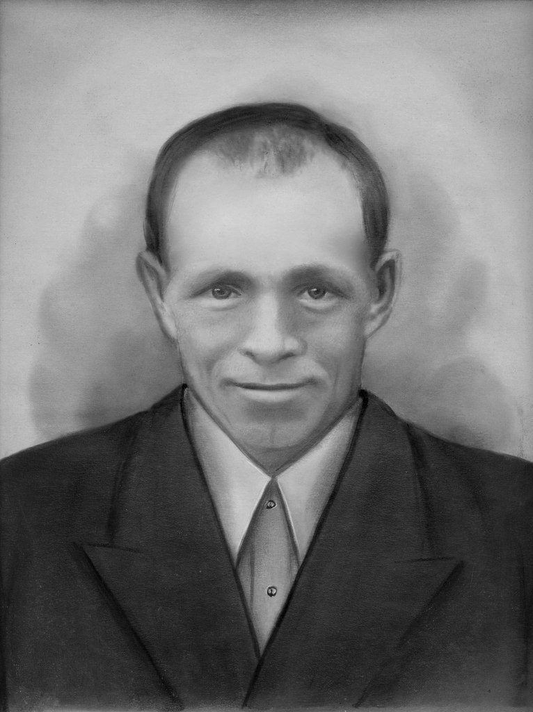 Амосов  Матвей  Викулович 